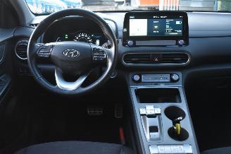Hyundai Kona 64Kwh Comfort 204Pk 3Fase SOH 100% *Navi/Clima/Camera picture 7