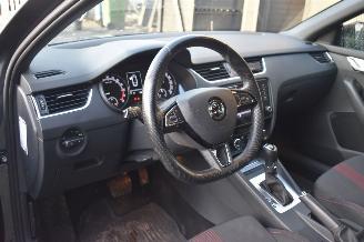 Skoda Octavia 1.6 Tdi Greentech Sport Business 116Pk *Navi/Clima/Xenon picture 8