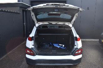 Hyundai Kona 64Kwh Premium 204Pk 3Fase 100% Soh *Navi/Clima/Camera/Leder/Stoelverwarming picture 12
