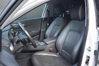Hyundai Kona 64Kwh Premium 204Pk 3Fase 100% Soh *Navi/Clima/Camera/Leder/Stoelverwarming picture 5