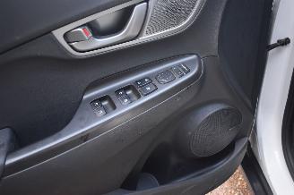 Hyundai Kona 64Kwh Premium 204Pk 3Fase 100% Soh *Navi/Clima/Camera/Leder/Stoelverwarming picture 11