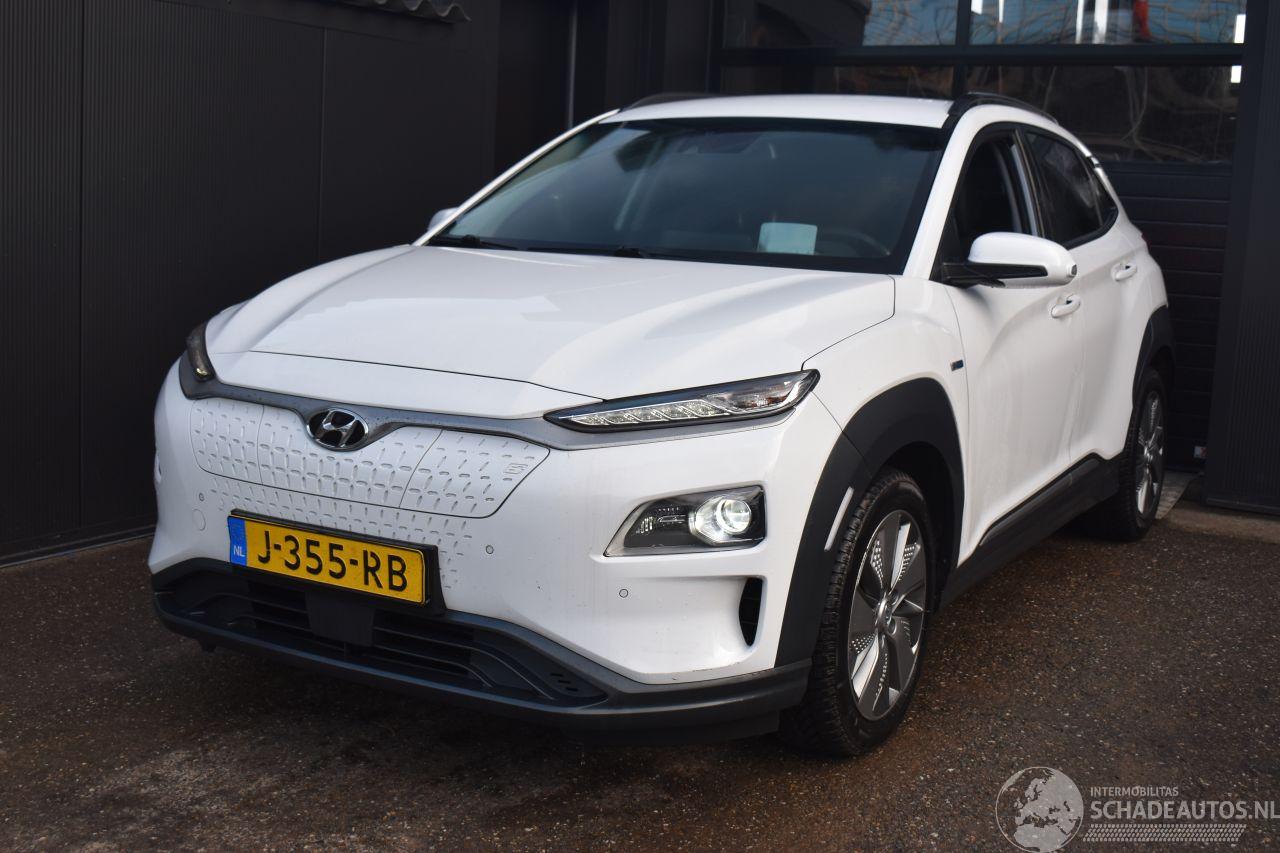 Hyundai Kona 64Kwh Premium 204Pk 3Fase 100% Soh *Navi/Clima/Camera/Leder/Stoelverwarming