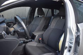 Toyota Corolla 1.8 Touring Sports Hybrid 140PK Active *Navi/Clima/Camera picture 5