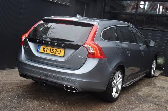 Volvo V-60 2.0 D4 Ocean Race Business 190Pk *Navi/Airco/Leder/Camera/Stoelverwarming picture 4
