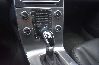 Volvo V-60 2.0 D4 Ocean Race Business 190Pk *Navi/Airco/Leder/Camera/Stoelverwarming picture 13