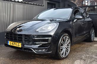 skadebil auto Porsche Macan 3.6 TURBO 400Pk *Navi/Clima/Leder/Stoelverwarming/Schuifdak/Camera 2015/12