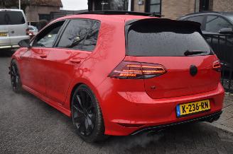 Volkswagen Golf 2.0 Tsi R Edition 40 4 motion 300Pk *Navi/Clima/Camera/Leder/Panorama/Stoelverwarming picture 4