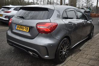 Mercedes A-klasse 1.6 180 Prestige AMG 122Pk *Navi/Clima/Camera/Stoelverwarming picture 3