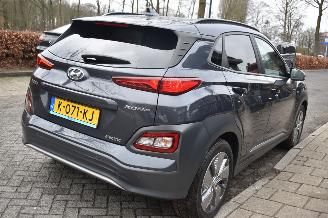 Hyundai Kona 64Kwh Premium 204Pk 3Fase 100% SOH *Navi/Clima/Leder/Camera/Stoelverwarming picture 3