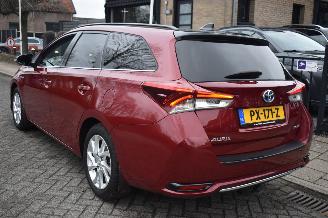 Toyota Auris Touring Sports 1.8 Hybrid Black Edition 99Pk *Navi/Clima/Camera picture 4