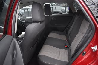 Toyota Auris Touring Sports 1.8 Hybrid Black Edition 99Pk *Navi/Clima/Camera picture 6