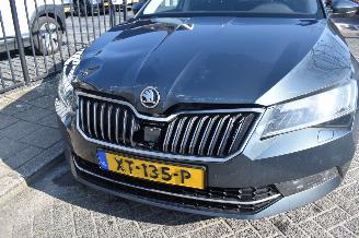 Skoda Superb 2.0 Tdi Business Edition 150Pk *Navi/Clima/Camera/Stoelverwarming/Camera/Xenon picture 13