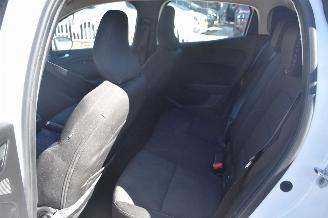 Renault Clio 1.0 Tce 90 Equilibre *Clima/Navi picture 6