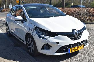 Renault Clio 1.0 Tce 90 Equilibre *Clima/Navi picture 2