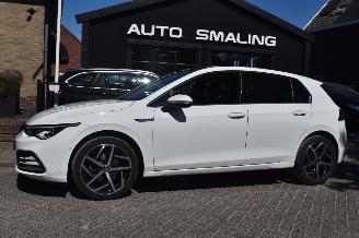 Auto incidentate Volkswagen Golf 1.5 Tsi R-Line Business 131Pk *Navi/Clima/Camera/Panorama/Stoelverwarming 2020/9