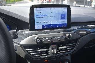 Ford Focus 1.0 Ecoboost 155Pk Hybrid ST Line *Navi/Clima/Camera/Stoelverwarming picture 10