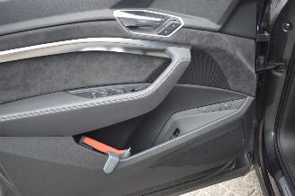 Audi E-tron 71Kwh Quattro 50 S Line 313Pk SOH 99% 3FASE *Navi/Clima/Stoelverwarming/Panorama picture 13
