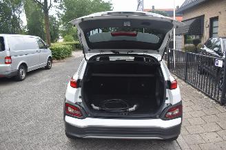 Hyundai Kona 64Kwh Premium  204Pk 97%SOH *Navi/Clima/Camera/Leder/Stoelverwarming picture 16
