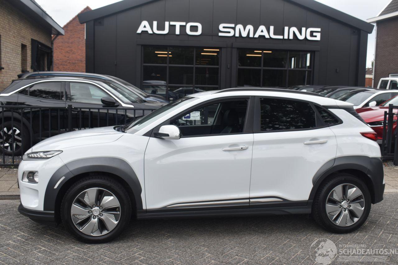 Hyundai Kona 64Kwh Premium  204Pk 97%SOH *Navi/Clima/Camera/Leder/Stoelverwarming