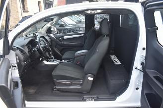 Isuzu D-Max 1.9D Extended 4WD Cab LS 163Pk *Clima/Camera picture 7