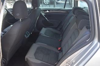 Volkswagen Golf 1.6 Tdi Highline 116Pk *Navi/Clima/Camera/stoelverwarming picture 6