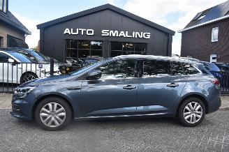 krockskadad bil auto Renault Mégane 1.3 Tce 140Pk Equilibre *Navi/Clima 2023/8