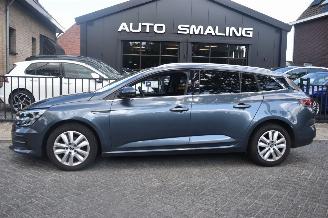 Schadeauto Renault Mégane 1.3 Tce 140Pk Equilibre *Navi/Clima 2023/6
