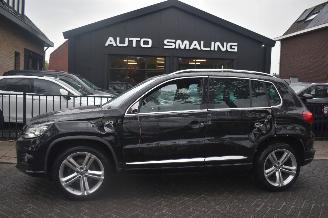 Schadeauto Volkswagen Tiguan 2.0 Tdi R-Line Edition 140Pk *Navi/Airco/Panorama 2015/1