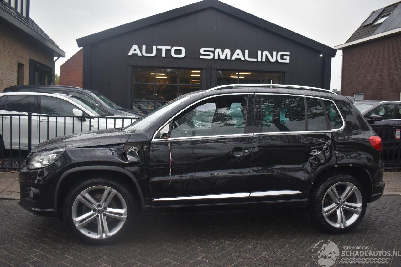 Volkswagen Tiguan 2.0 Tdi R-Line Edition 140Pk *Navi/Airco/Panorama