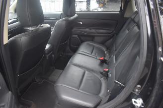 Mitsubishi Outlander 2.0 Phev Instyle 121Pk *Navi/Clima/Camera/Leder/Stoelverwarming picture 6