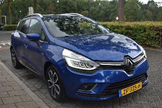 Renault Clio 1.5 Dci Intens sport 90Pk *Navi/Clima/Camera picture 2
