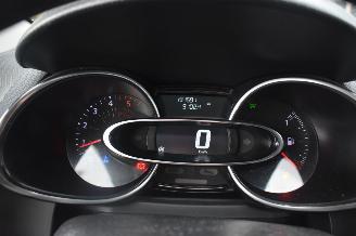 Renault Clio 1.5 Dci Intens sport 90Pk *Navi/Clima/Camera picture 9