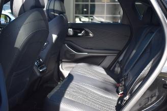 Omoda 9 1.5 T-GDi SHS-p Premium 145Km Electrisch rijbereik *Navi/Clima/Camera/Panorama/Leder/Stoelverwarming picture 6