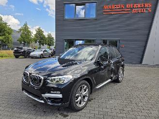 Schadeauto BMW X3 X-LINE / HEAD UP / PANO DAK 2019/5