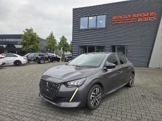 Voiture accidenté Peugeot 208 74kw STYLE  20DKM 2023/1