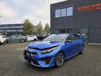 Unfallwagen Kia Ceed GT-LINE 2023/9