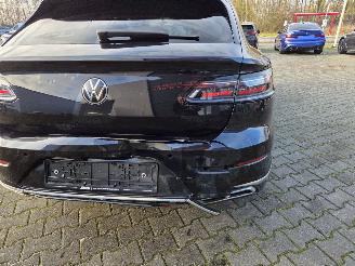 Volkswagen Arteon Shooting Brake GTE Hybrid R-Line 160KW picture 8