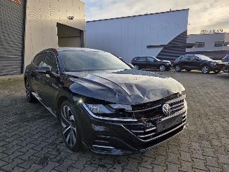 Volkswagen Arteon Shooting Brake GTE Hybrid R-Line 160KW picture 12
