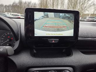 Toyota Yaris 1.5 Benz 92kw  / CAMERA / CarPLAY / 17DKM picture 17