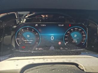 Volkswagen Golf 81KW STYLE / NAVI / CAMERA /STOEVERW / 7800 KM picture 15