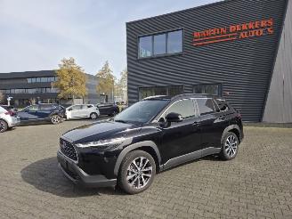 Toyota Corolla Cross 2.0 LTr 112kw / Style + Premium Pack II / Glasroof / Leer / JBL picture 3