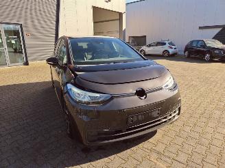 Volkswagen ID.3 Pro Performance  150KW / 62 Kwh /  27 Dkm / Rijdende auto picture 9