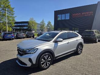 skadebil auto Volkswagen Taigo NAVI / CAMERA 2023/6