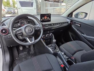 Mazda 2 HYBRIDE  68KW AGILE / STOEL & STUURVERW picture 17