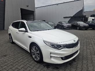 Kia Optima AUTOM / PANO / LEER picture 13