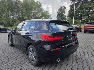 BMW 1-serie 118i  / AUTOMAAT picture 13