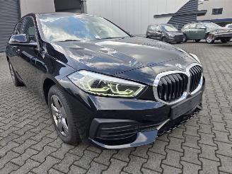 BMW 1-serie 118i  / AUTOMAAT picture 2