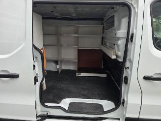Renault Trafic 1.6 Diesel 89kw / 136 dkm / CAMERA  / TREKHAAK picture 8