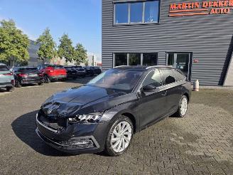 uszkodzony samochody osobowe Skoda Octavia 1.5TSi P-HEV 110kw /  60 DKM 2021/5