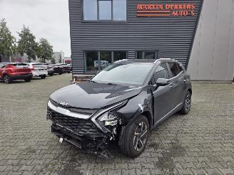 krockskadad bil auto Kia Sportage 117KW M-HEV / AUTOM / 14 DKM 2025/8